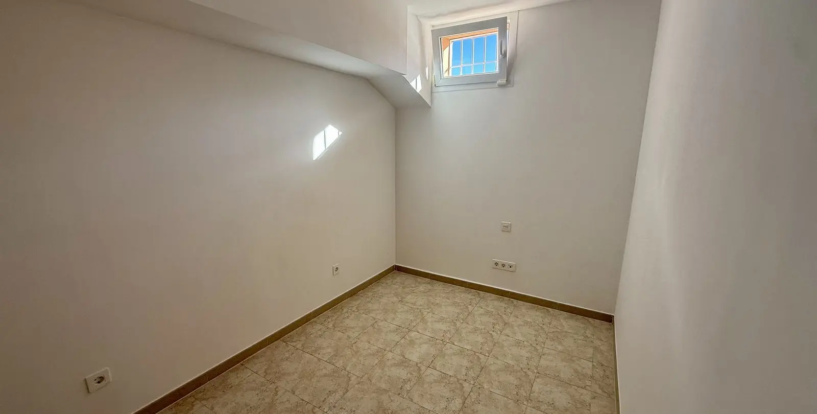 Venta de adosado en Cabopino 12