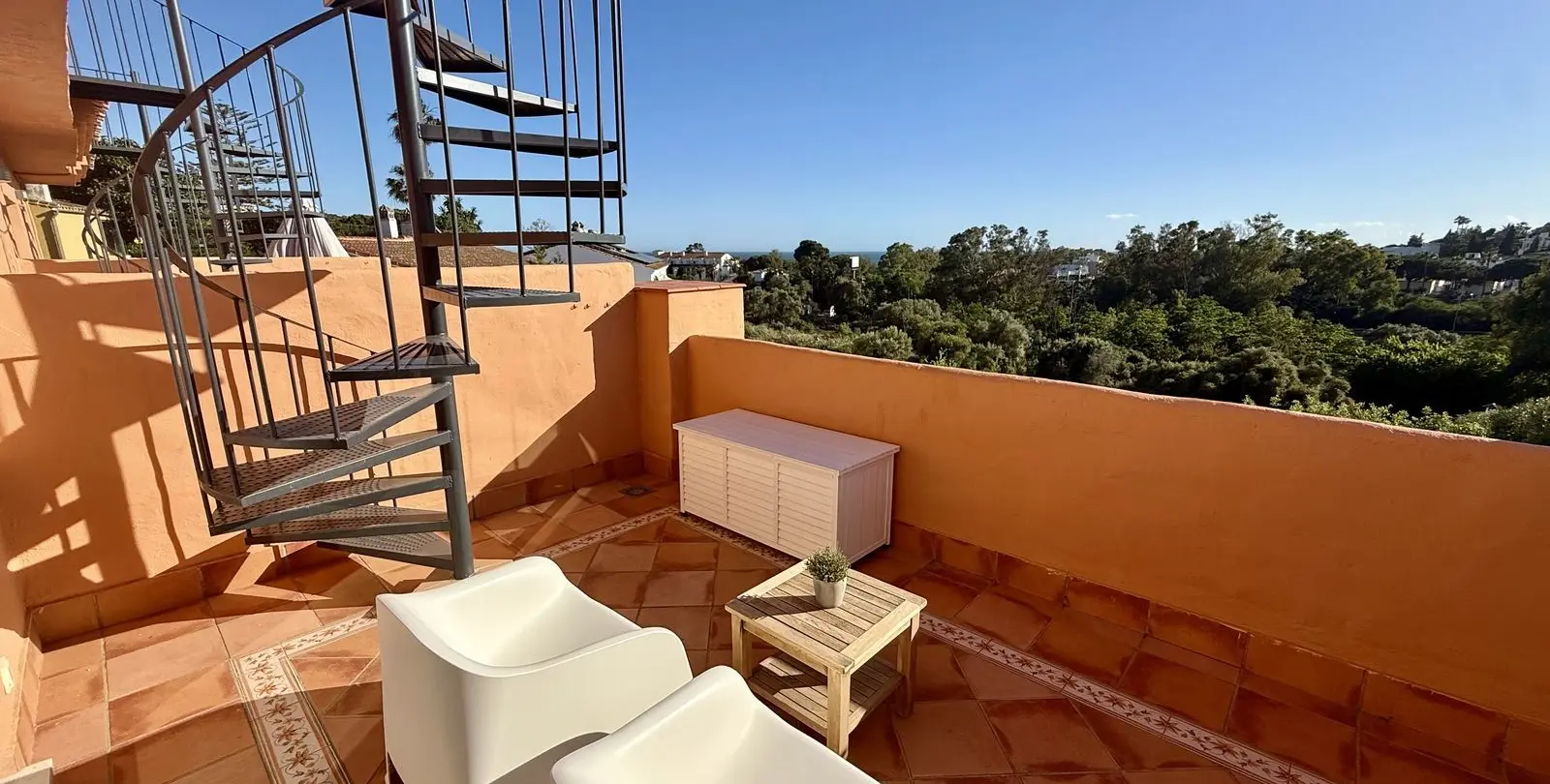 Venta de adosado en Cabopino 27