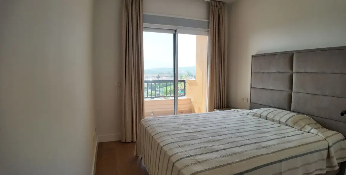 Продажа апартаментов на среднем этаже в San Pedro de Alcántara 20