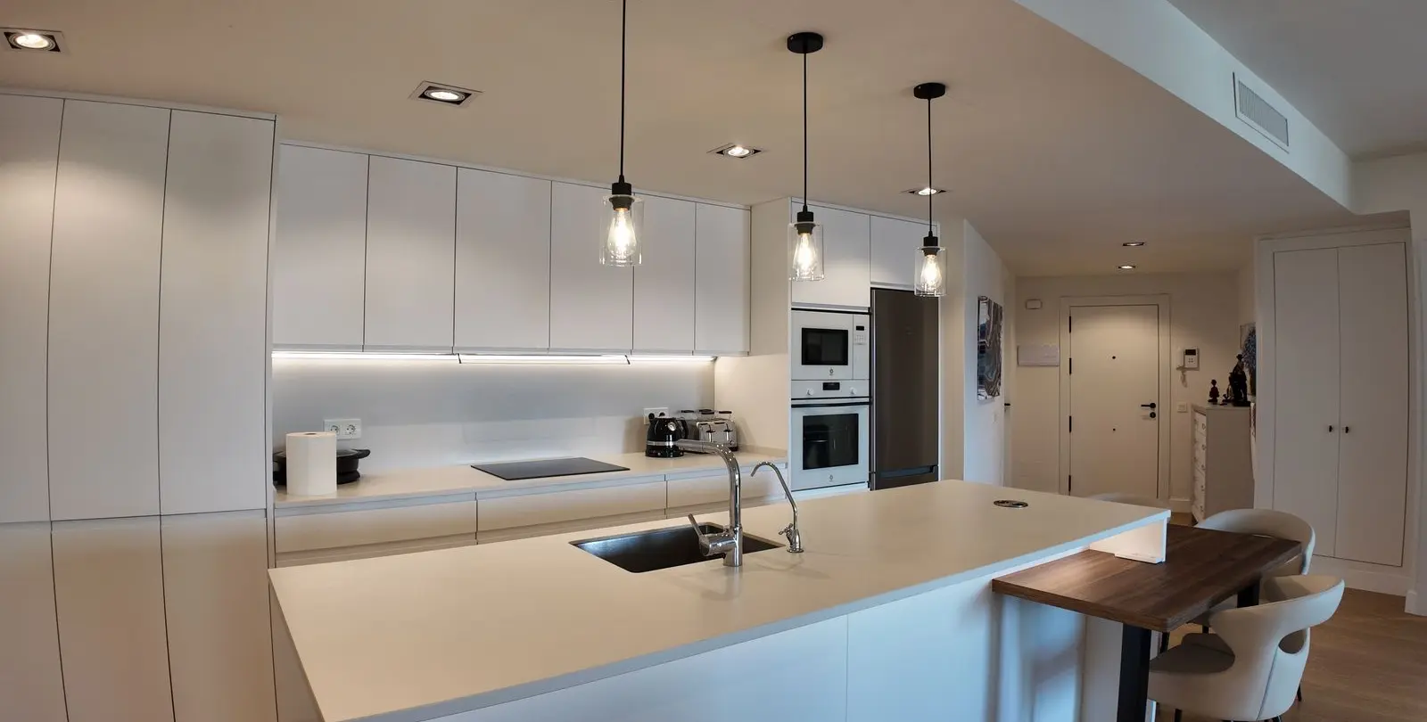 Sale of middle floor apartment in San Pedro de Alcántara 5