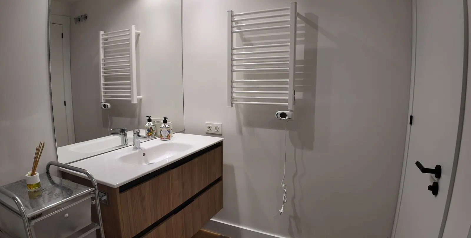Sale of middle floor apartment in San Pedro de Alcántara 18