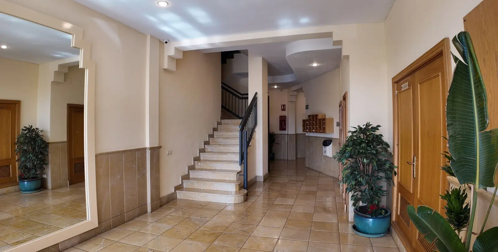 Sale of middle floor apartment in San Pedro de Alcántara 34