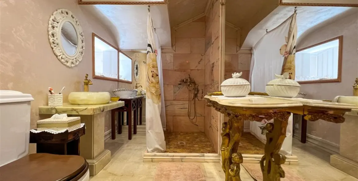 Продажа таунхауса в Calahonda 9