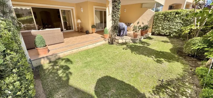 Продажа апартаментов на первом этаже в Elviria 1