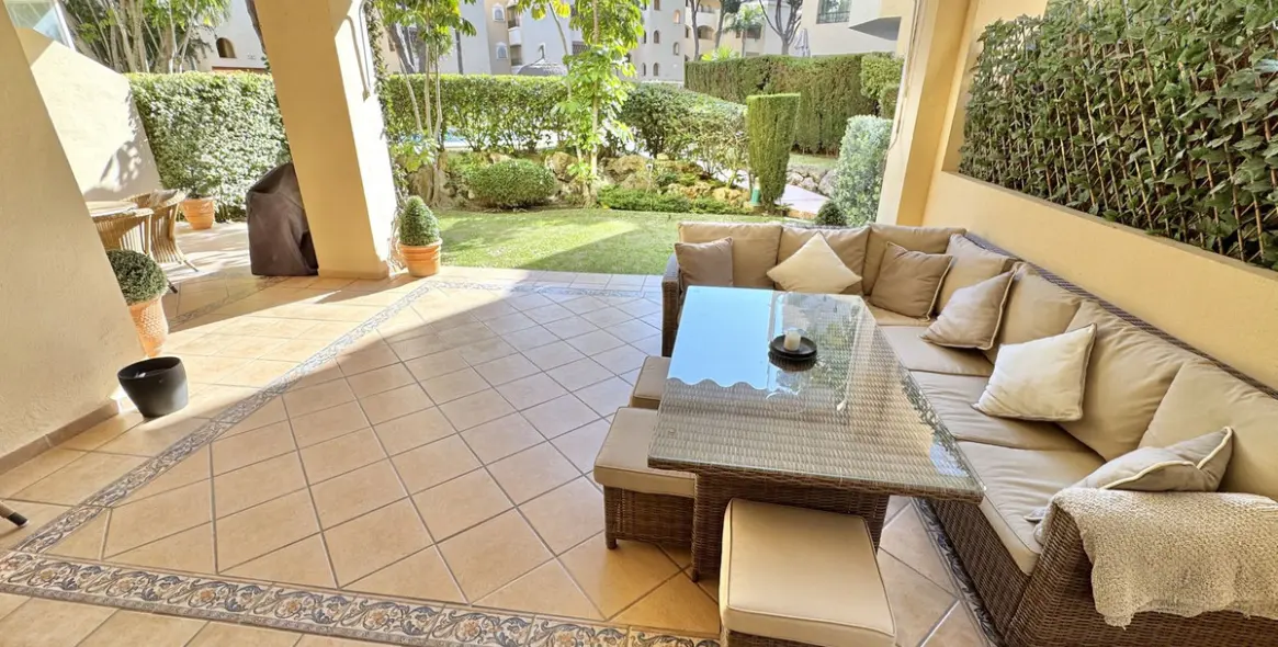 Venta de apartamento en planta baja en Elviria 3