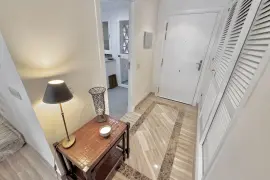 Image 4 thumb