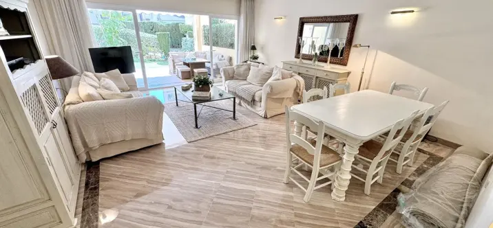 Продажа апартаментов на первом этаже в Elviria 4