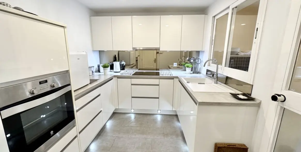 Venta de apartamento en planta baja en Elviria 8