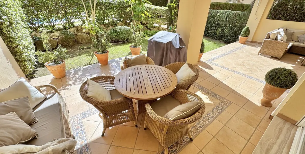 Venta de apartamento en planta baja en Elviria 20