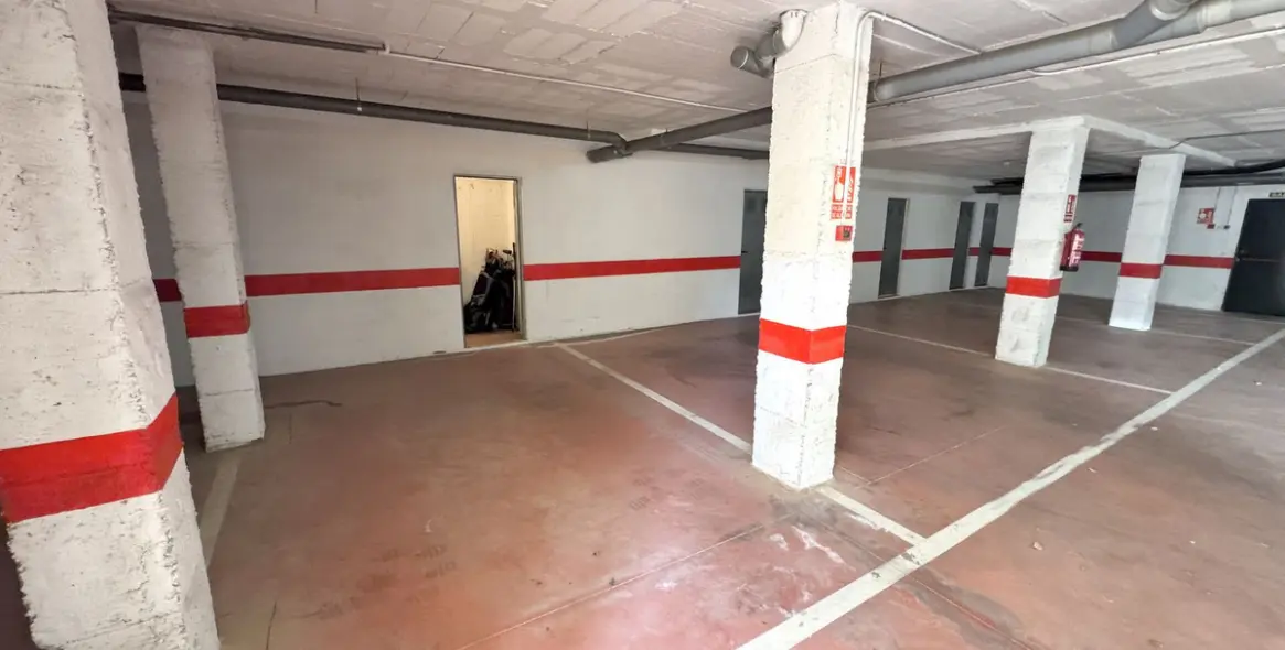 Venta de apartamento en planta baja en Elviria 26