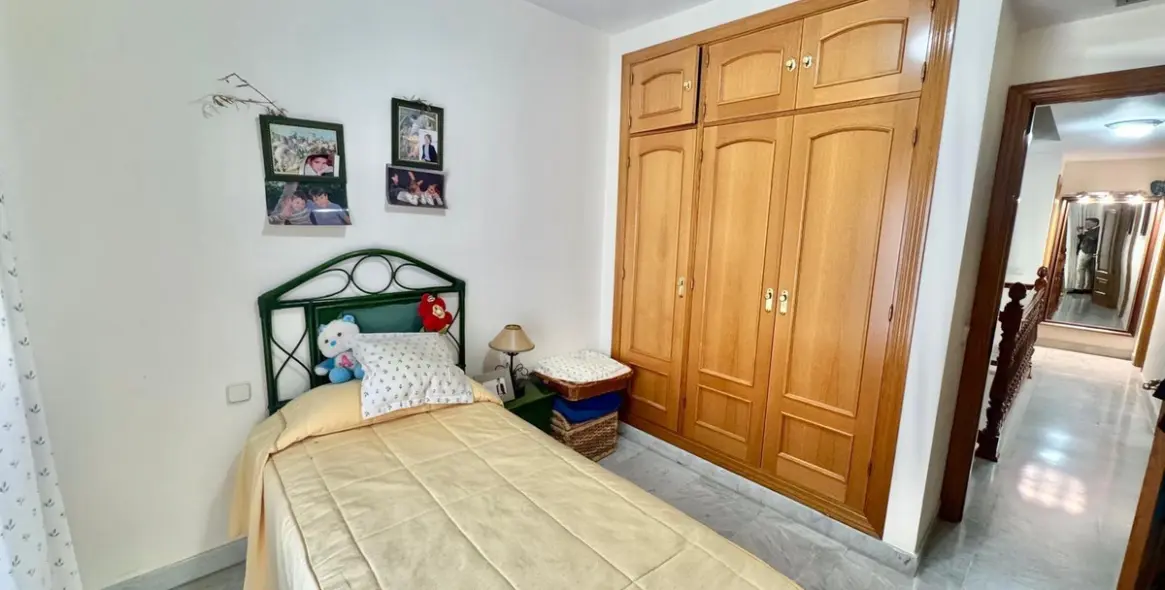 Продажа таунхауса в Montemar 10
