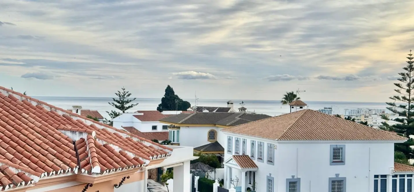 Sale of townhouse in Montemar 0