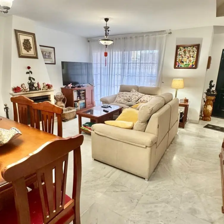 Sale of townhouse in Montemar
