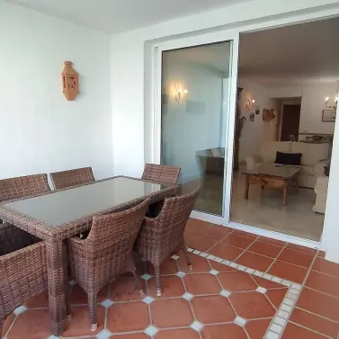Venta de apartamento en planta media en Costalita