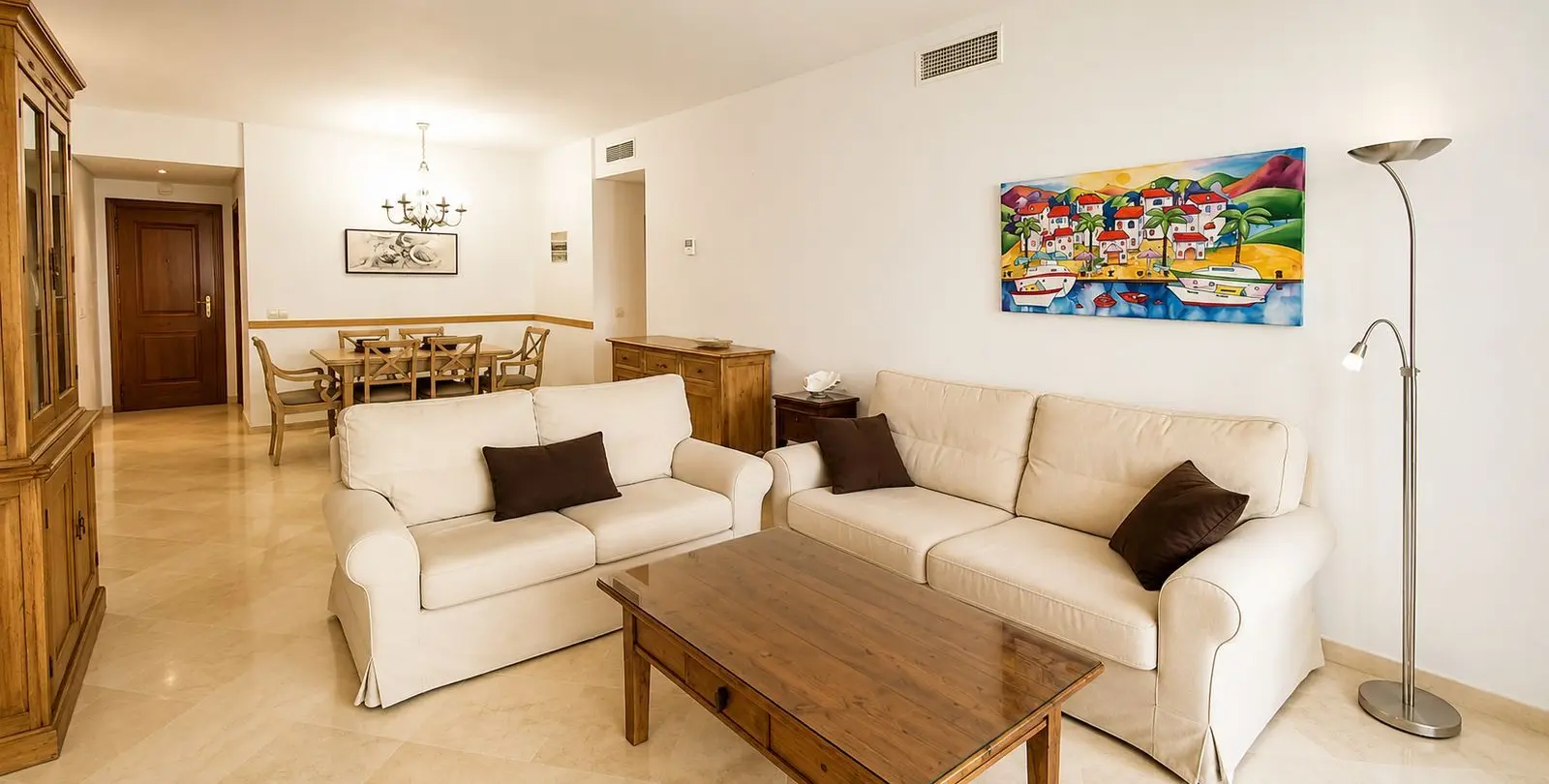 Sale of middle floor apartment in Costalita 3