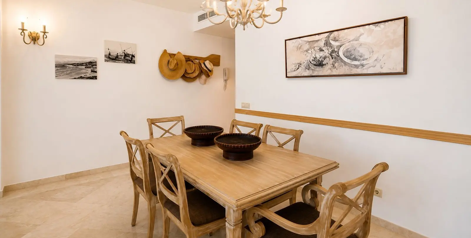Sale of middle floor apartment in Costalita 4