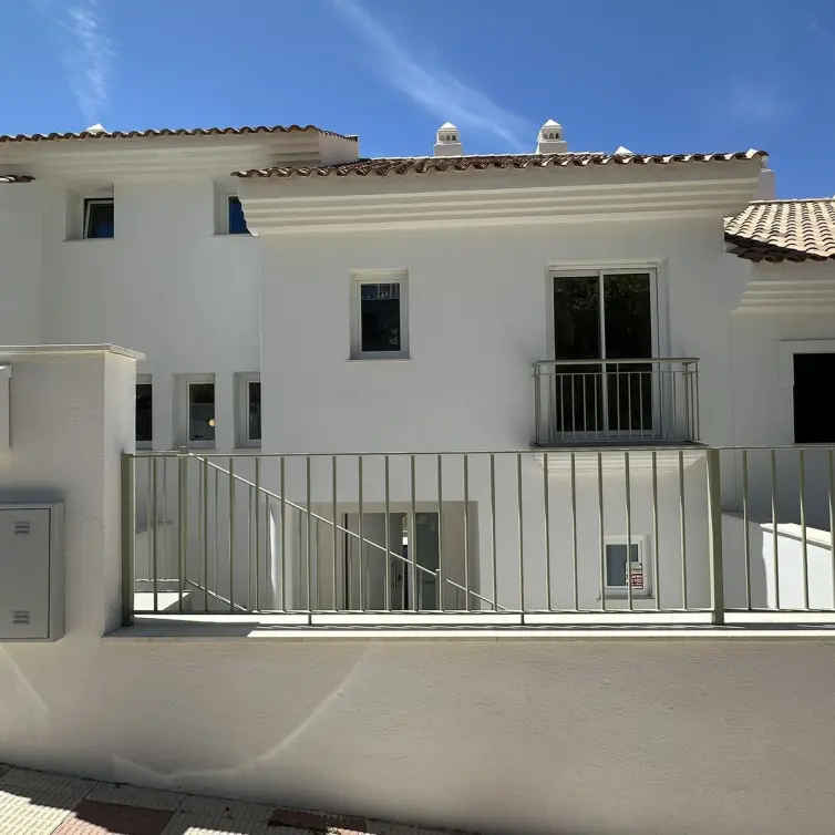 Venta de adosado en Torrequebrada