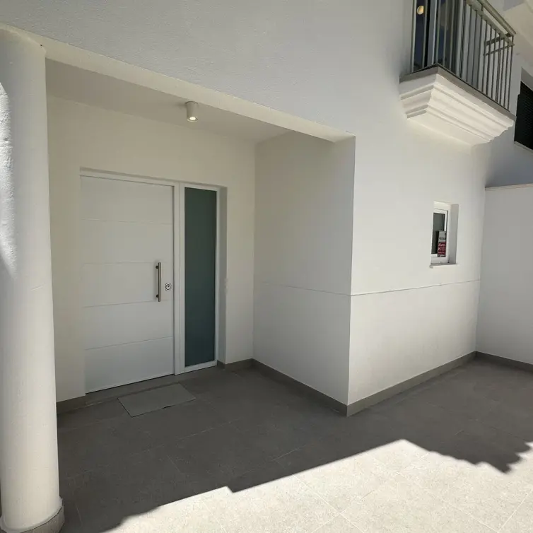 Venta de adosado en Torrequebrada