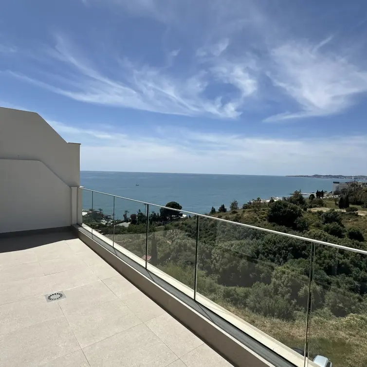 Sale of townhouse in Torrequebrada