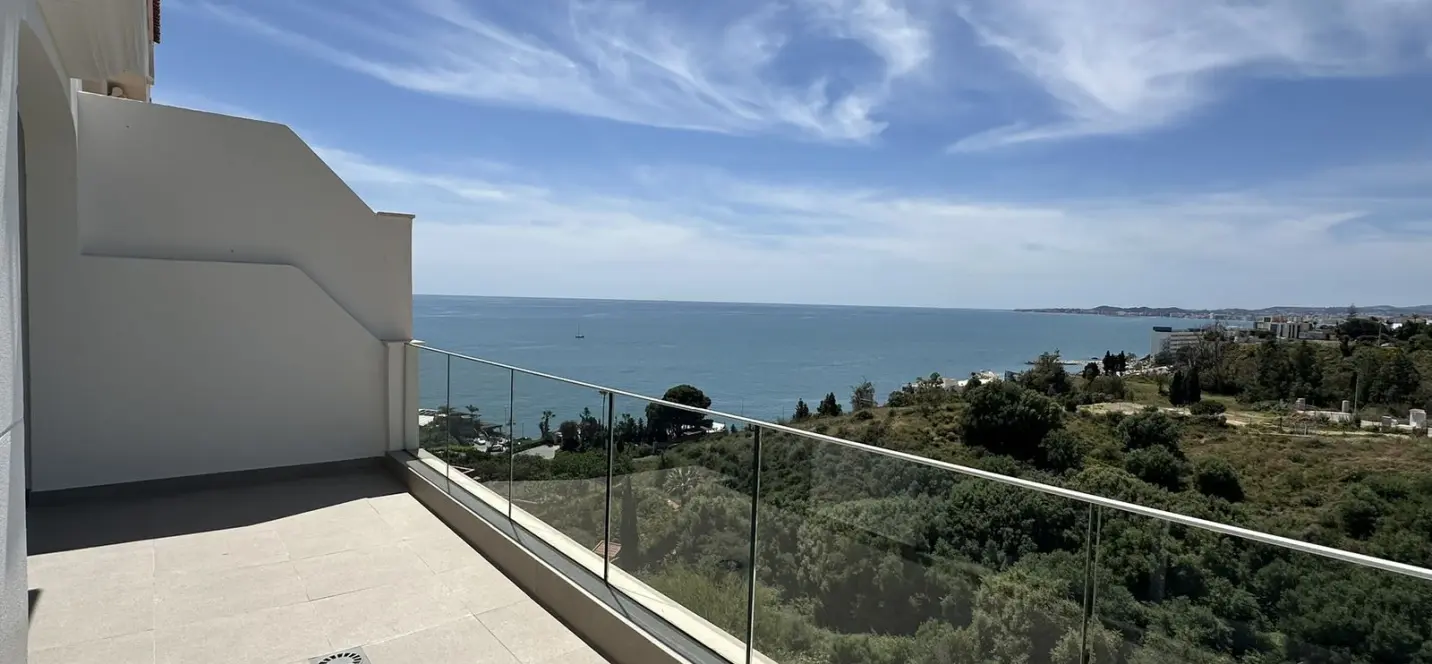 Sale of townhouse in Torrequebrada 0