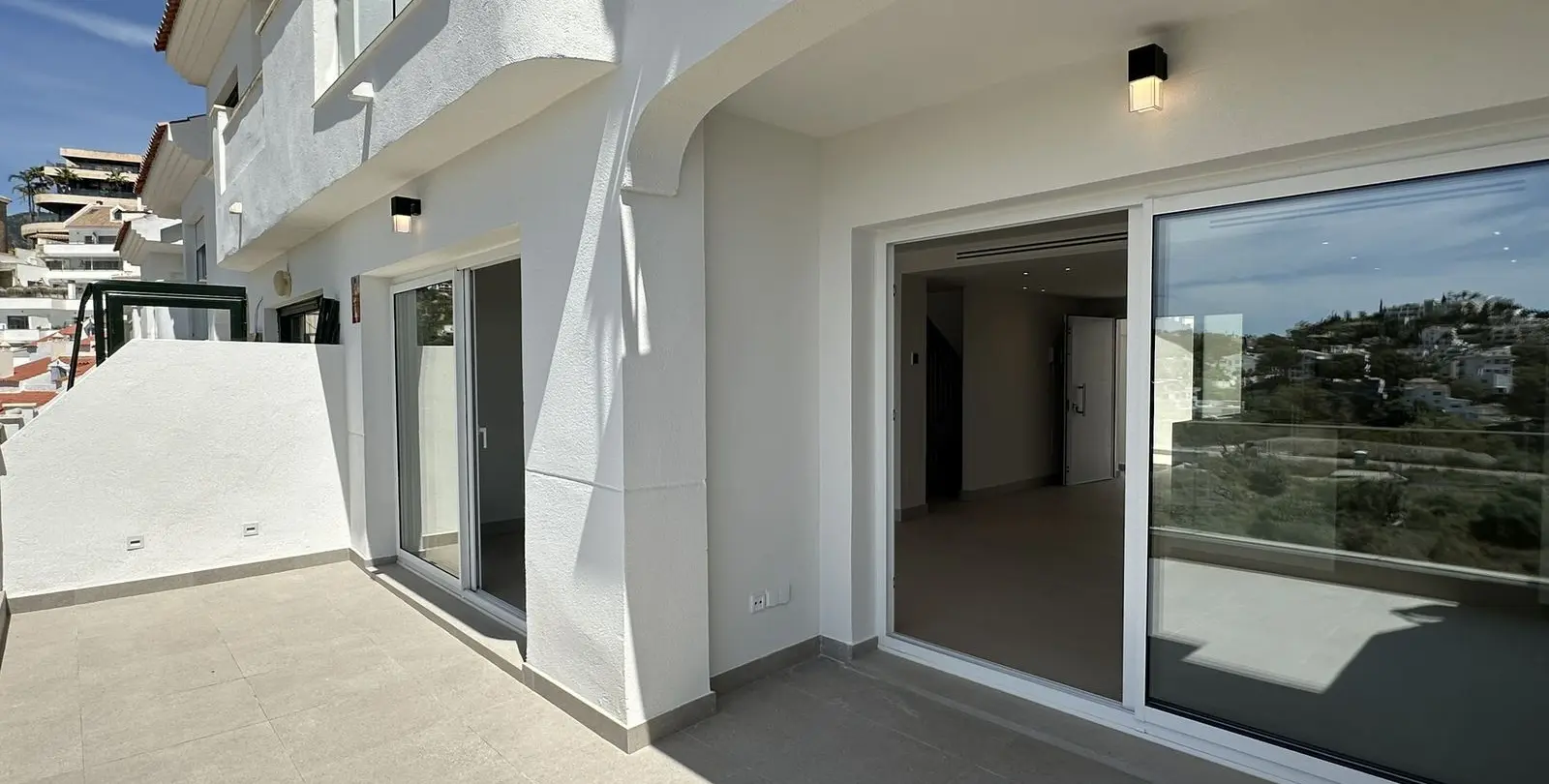 Sale of townhouse in Torrequebrada 26