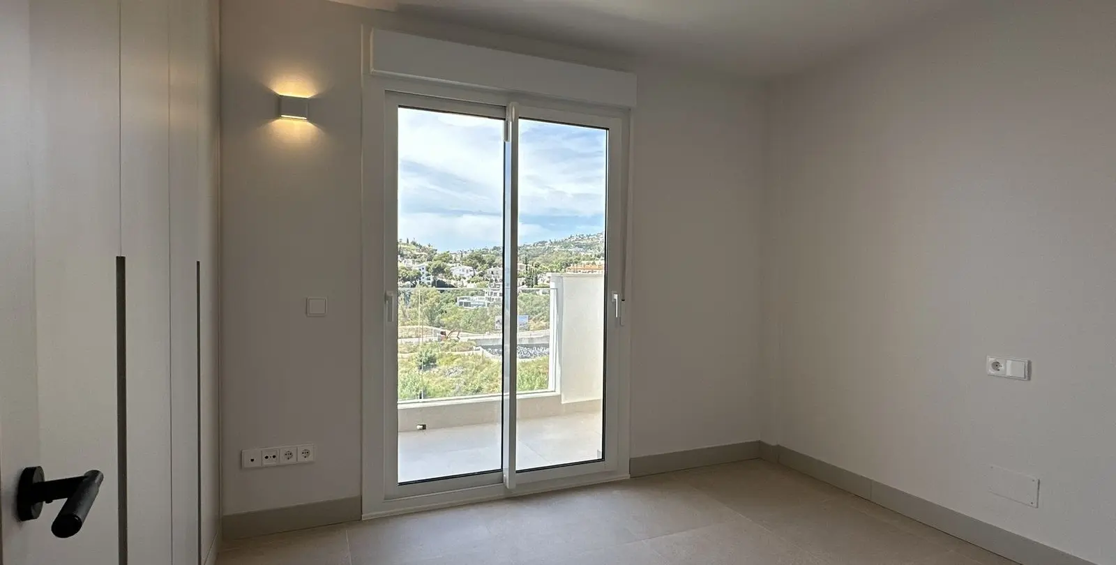 Sale of townhouse in Torrequebrada 37