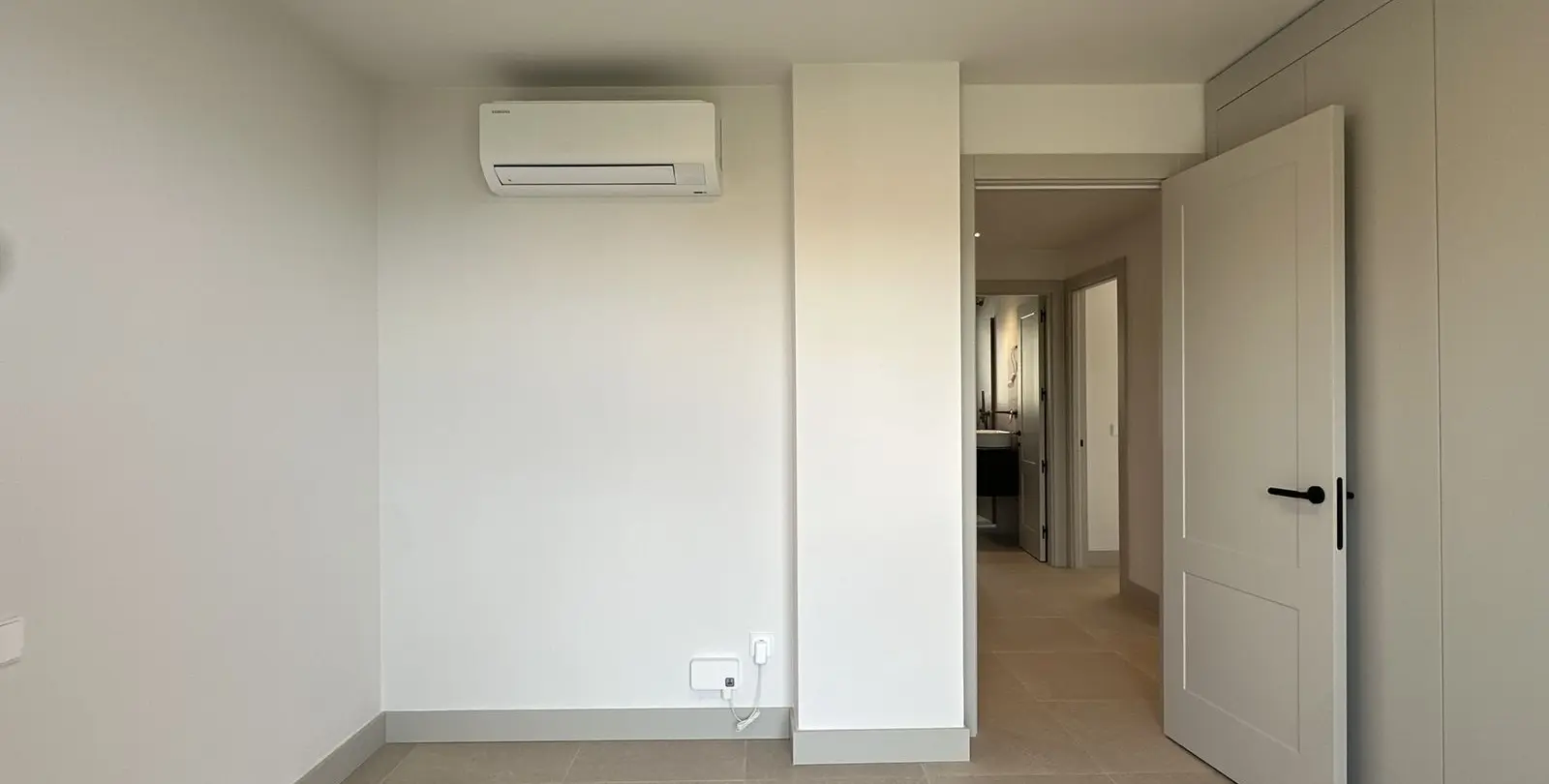 Sale of townhouse in Torrequebrada 44