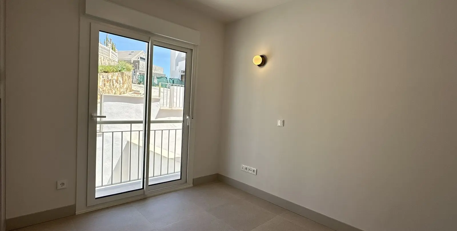 Sale of townhouse in Torrequebrada 47