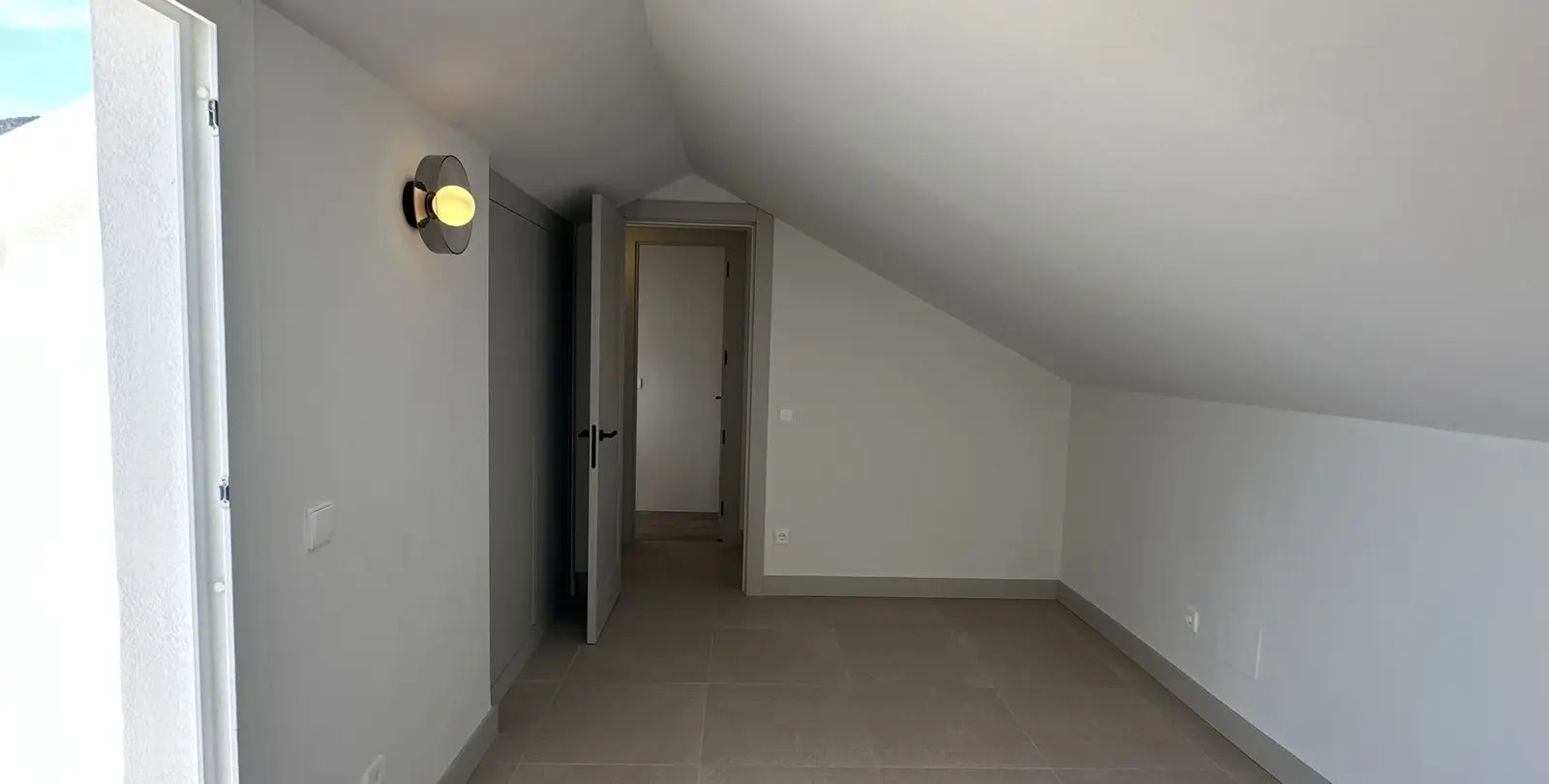 Sale of townhouse in Torrequebrada 80
