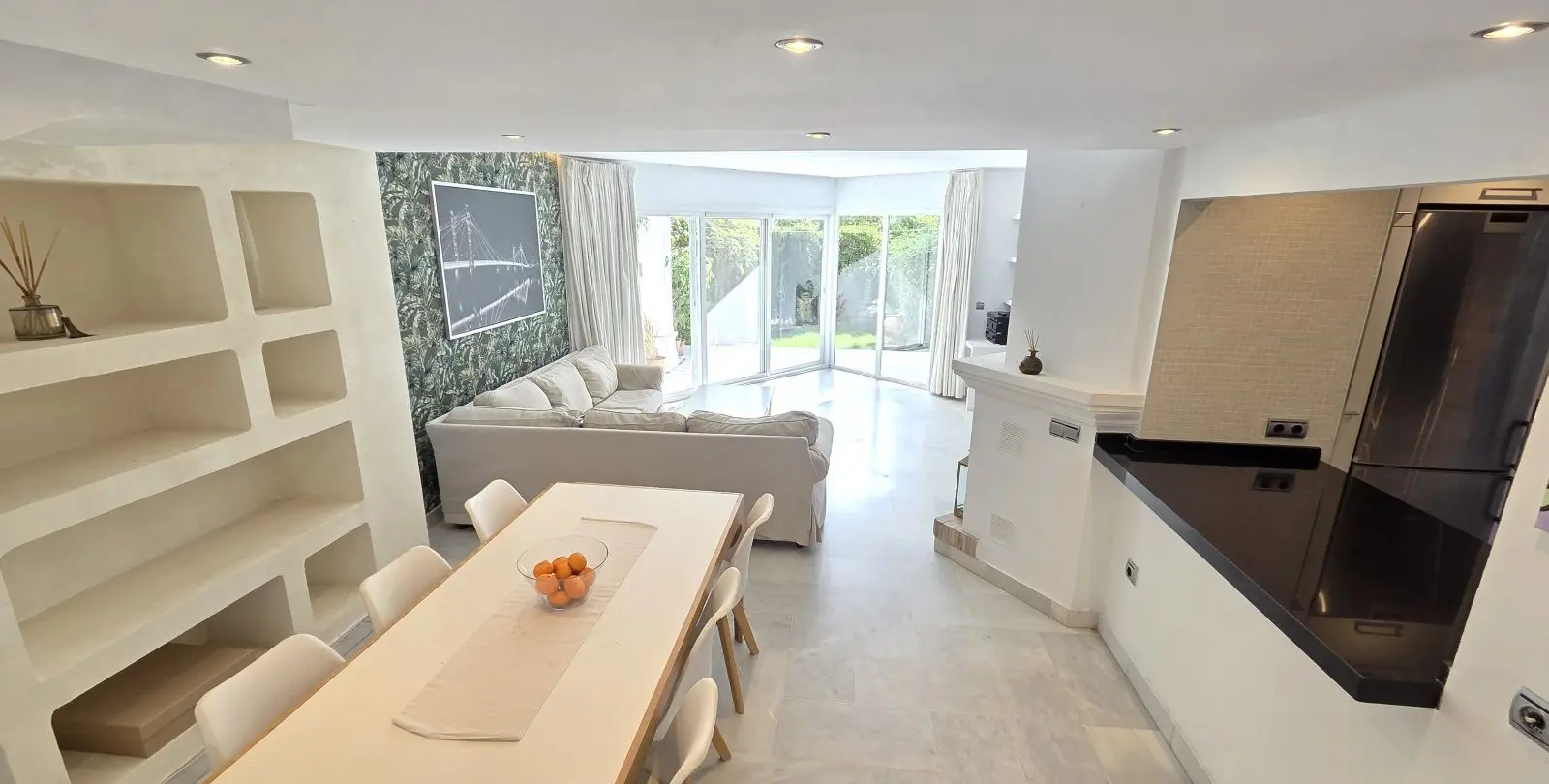 Продажа дома на две семьи в Marbella 6