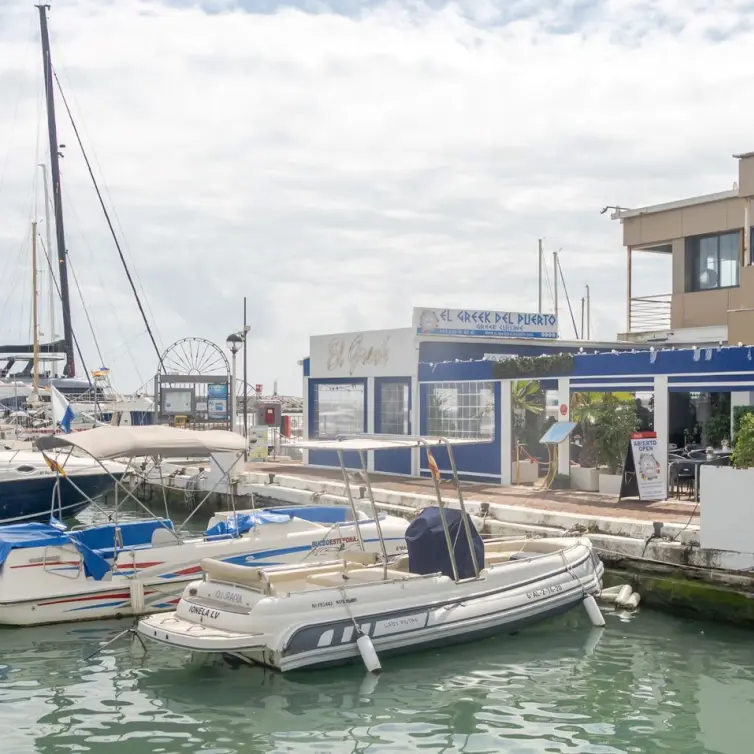 Sale of restaurant in Estepona