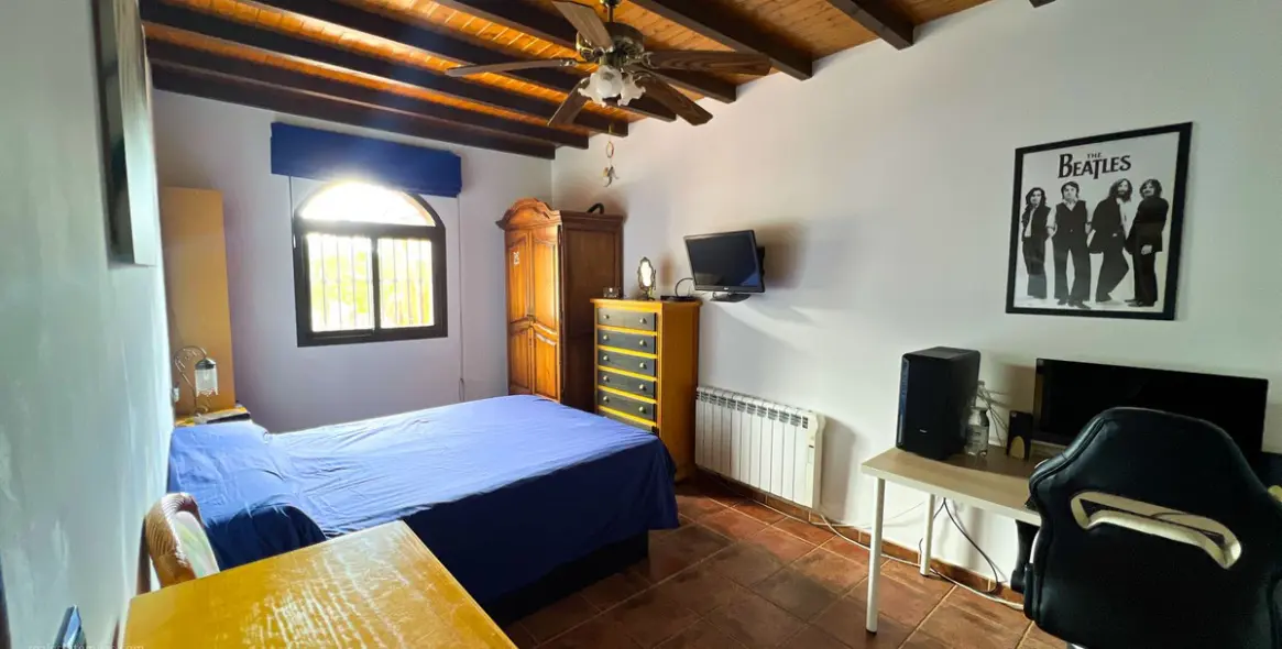 Sale of detached villa in Valtocado 17