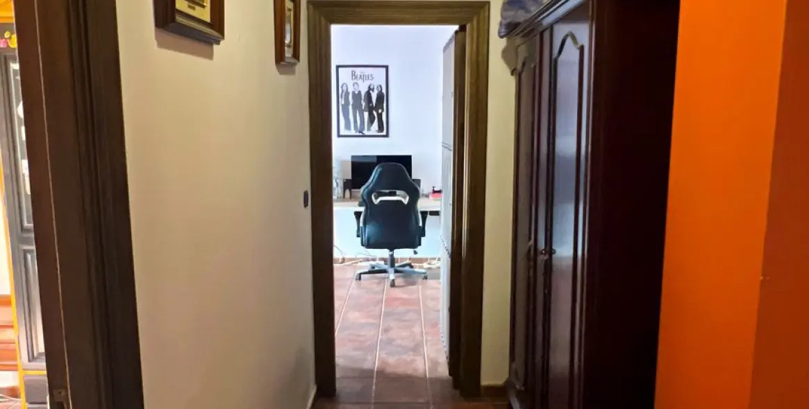 Sale of detached villa in Valtocado 19