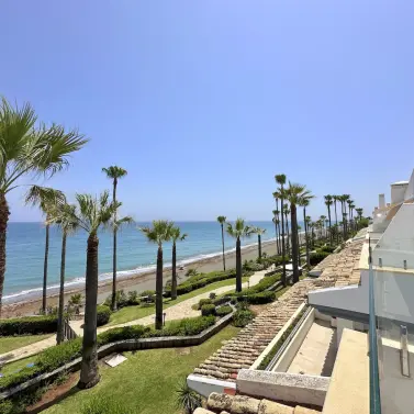 Venta de ático en Estepona