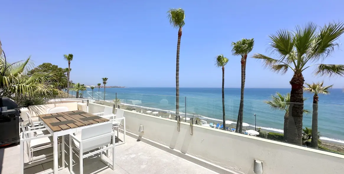 Venta de ático en Estepona 3