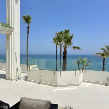 Venta de ático en Estepona