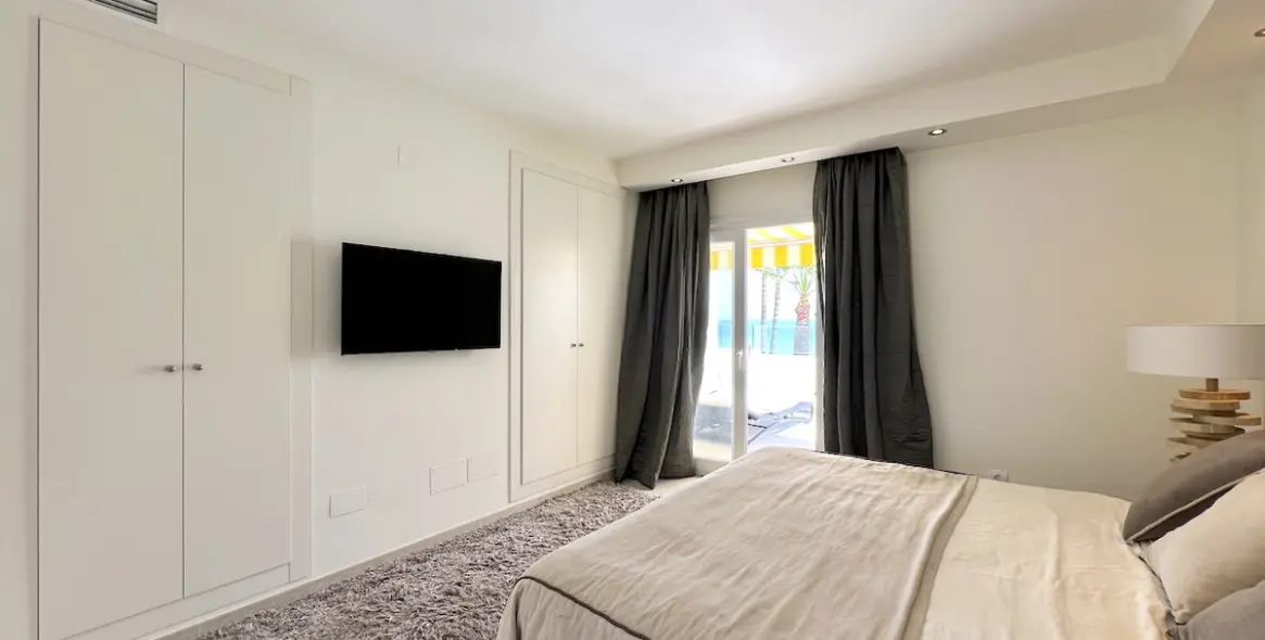 Venta de ático en Estepona 10