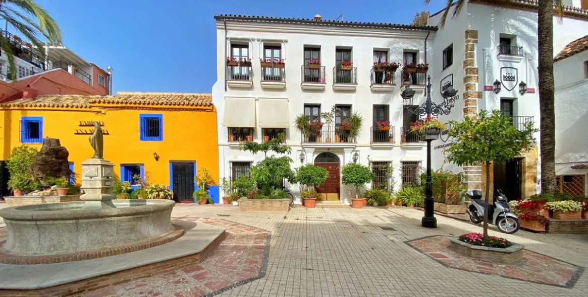 Venta de complejo de apartamentos en Marbella 5