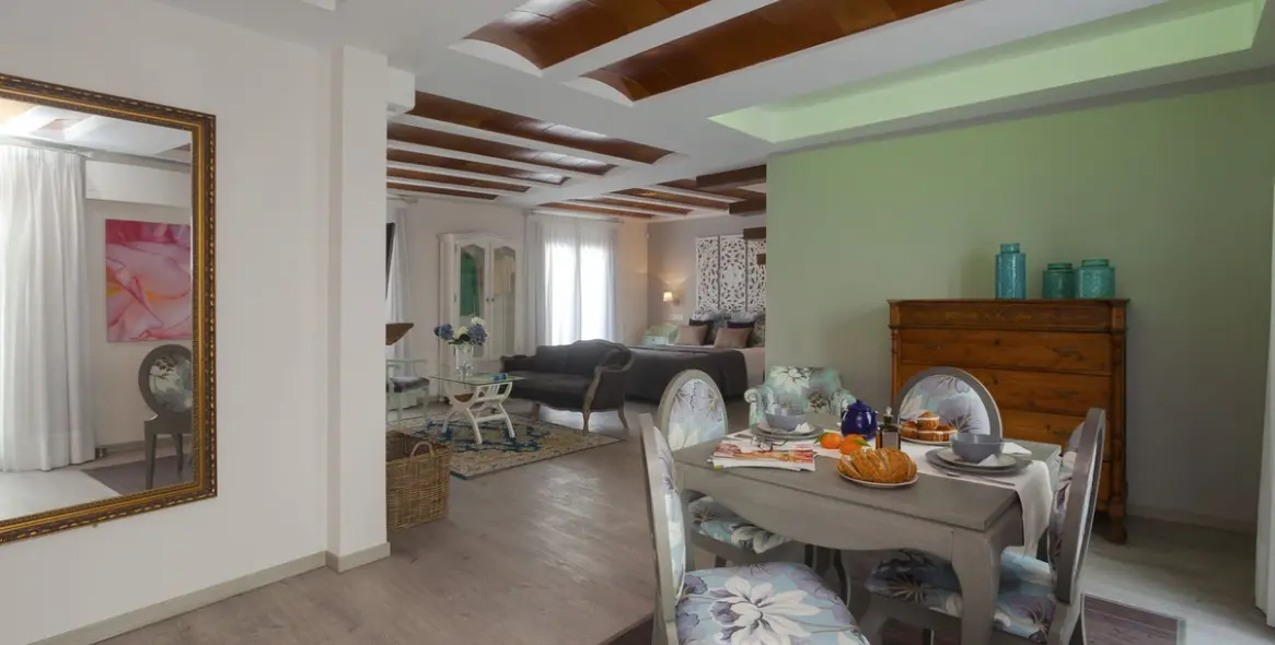 Venta de complejo de apartamentos en Marbella 23