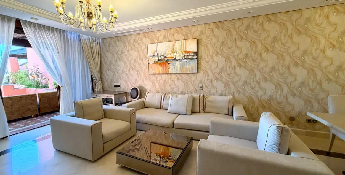 Long-term rent of penthouse duplex in Estepona 3