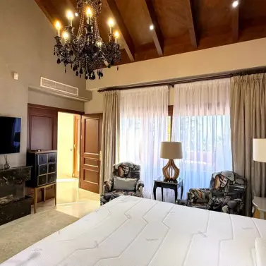 Long-term rent of penthouse duplex in Estepona