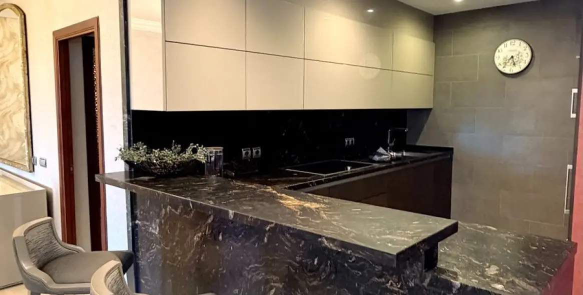 Long-term rent of penthouse duplex in Estepona 10