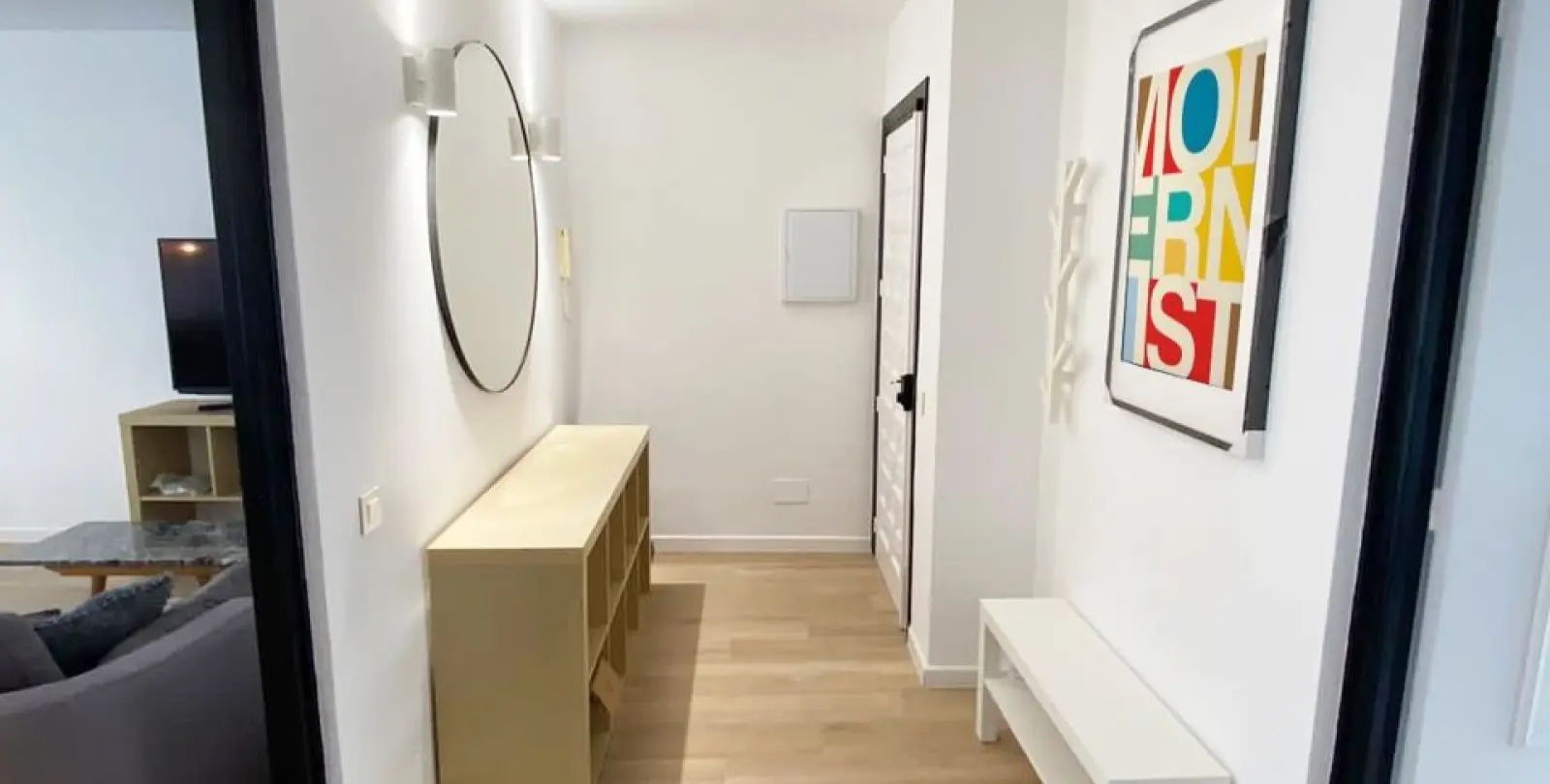 Long-term rent of middle floor apartment in Nueva Andalucía 2