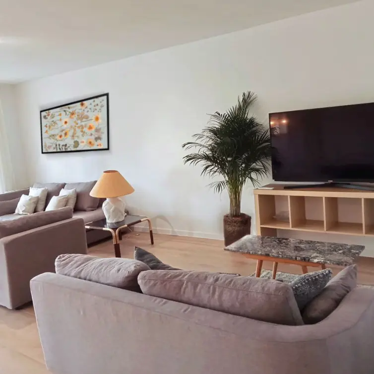 Long-term rent of middle floor apartment in Nueva Andalucía