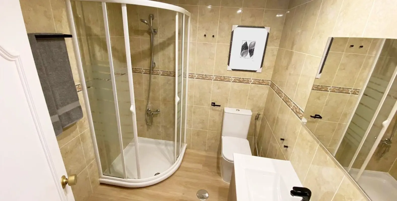 Long-term rent of middle floor apartment in Nueva Andalucía 14