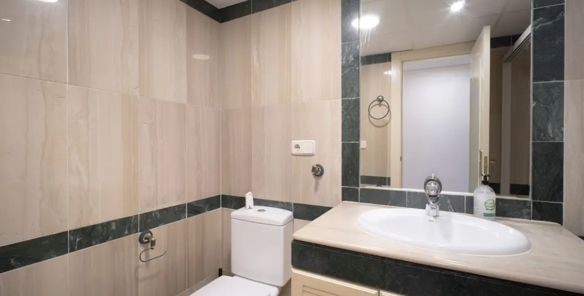 Venta de apartamento en planta baja en Benalmadena 9