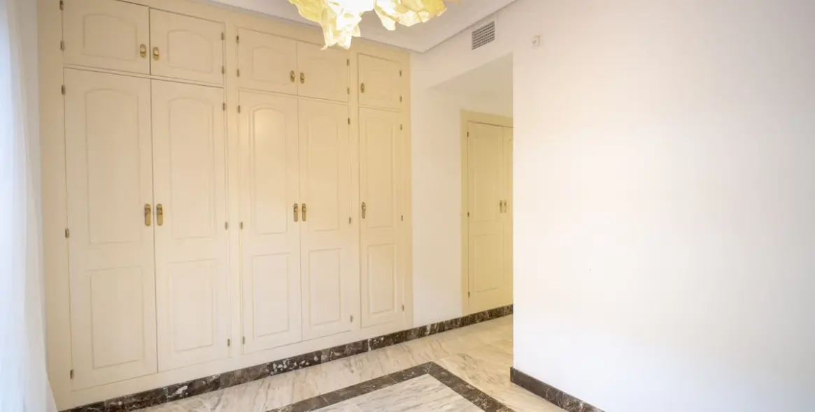 Venta de apartamento en planta baja en Benalmadena 10