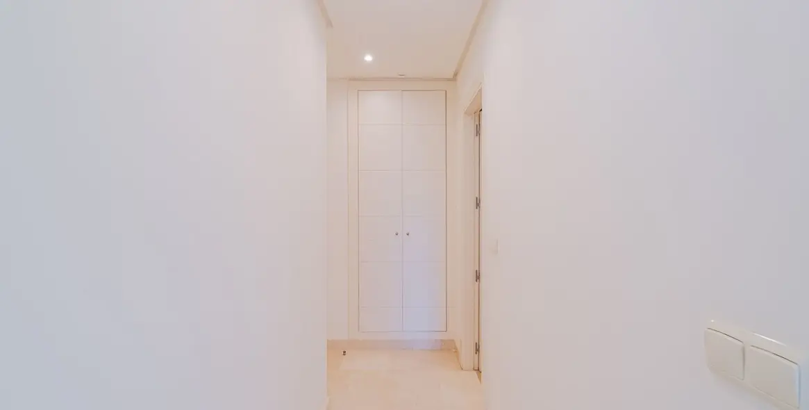 Venta de apartamento en planta baja en Nueva Andalucía 15