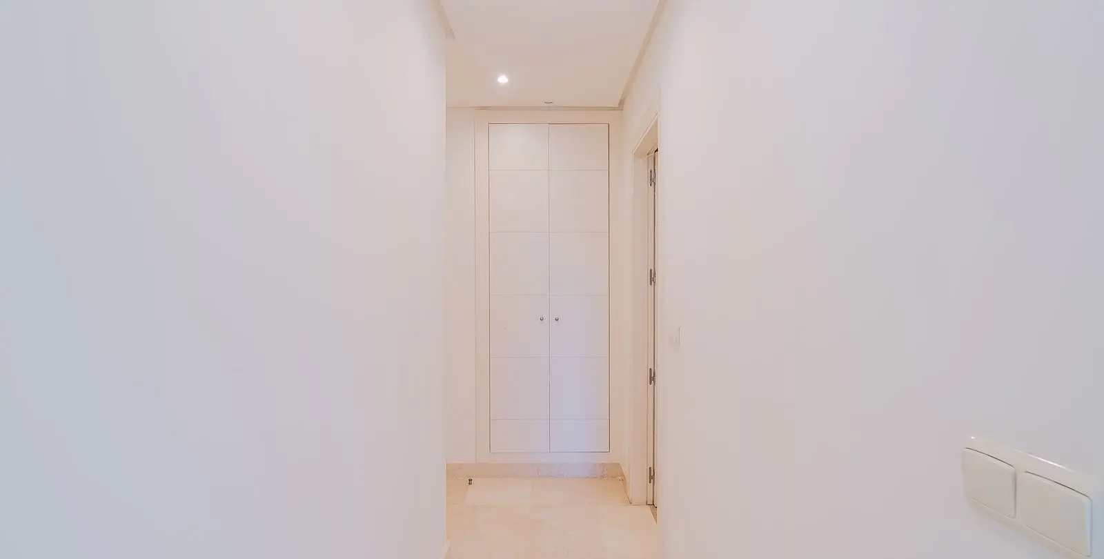 Venta de apartamento en planta baja en Nueva Andalucía 15