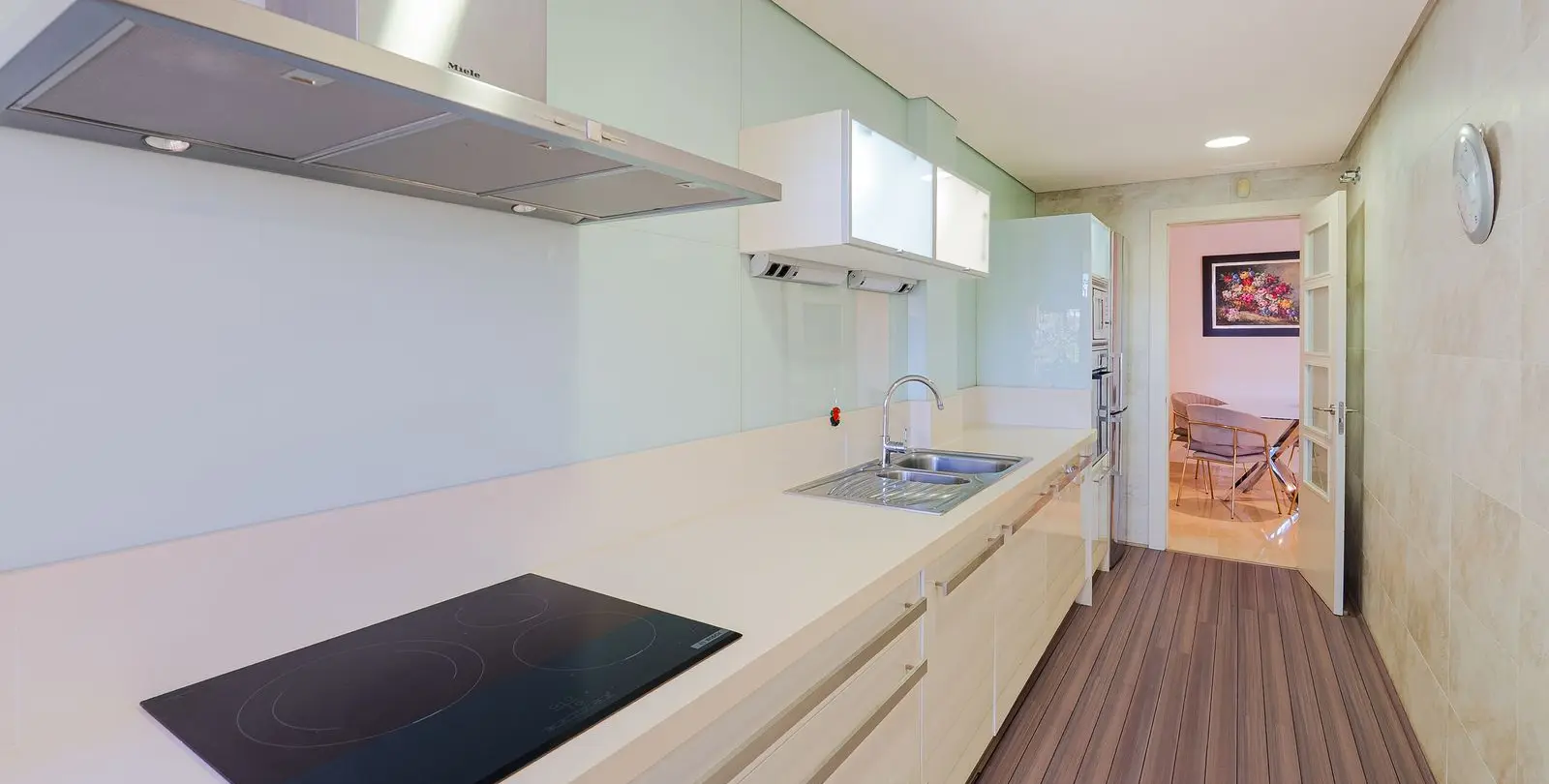 Venta de apartamento en planta baja en Nueva Andalucía 21